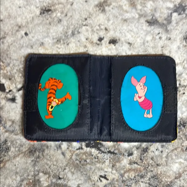 Vintage Winnie the Pooh and Tigger Bifold Wallet - Rare 90’s Disney - Image 2