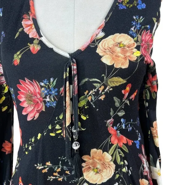 Anthropologie Farm‎ Rio Top Blouse Long Sleeve Jersey Floral Print Black Size XS - Image 5
