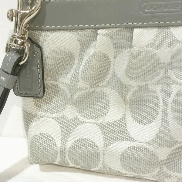 Coach Signature Gray Pleated Canvas Logo Wristlet‎ Pouch Wallet - Image 2