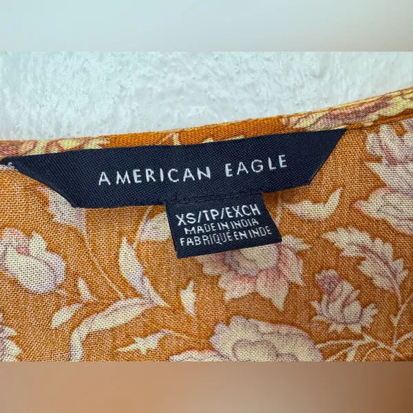 American Eagle‎ Viscose Floral V-Neck Cropped Hem Bell Sleeves Boho Top Size XS - Image 6