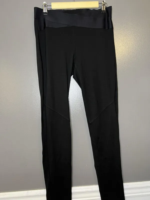 CAbi Leggings Womens Medium Black Solid Ponte Stretch Ankle Pants Elastic Waist - Image 2