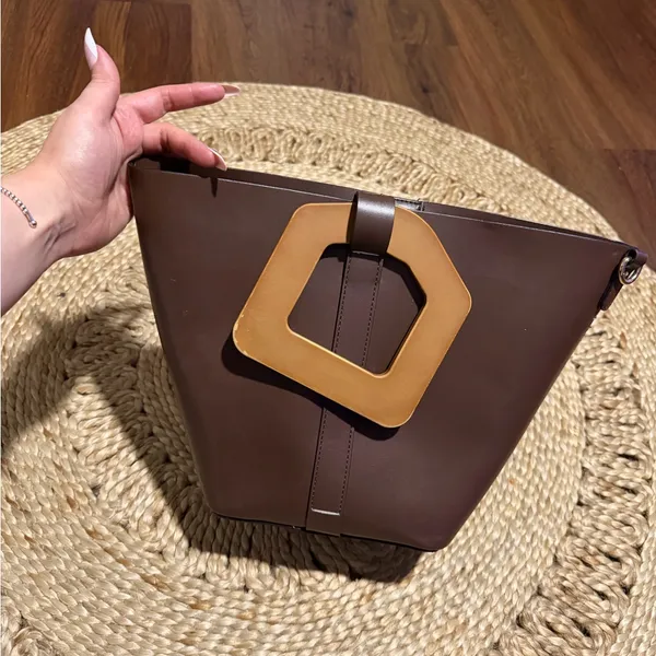 Zara rigid shopper bag square wooden handle spring boho designer resort casual - Image 4
