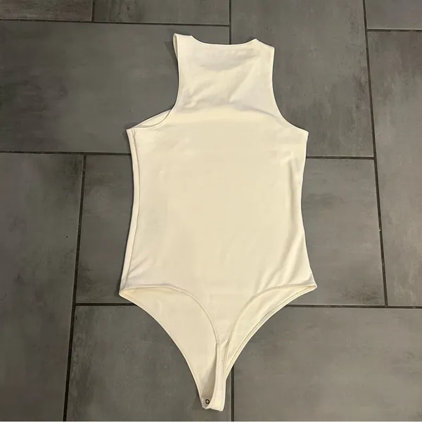 Abercrombie & Fitch Tank Bodysuit in White - Image 4