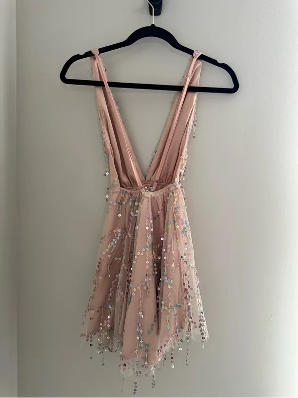Hello Molly Try Your Luck Sequin Dress Multi Blush Pink Size 8 NWT $99.95 - Image 3
