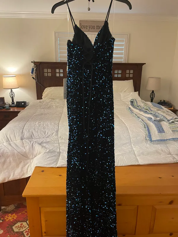 Prom Dress Black Size 2 - Image 3
