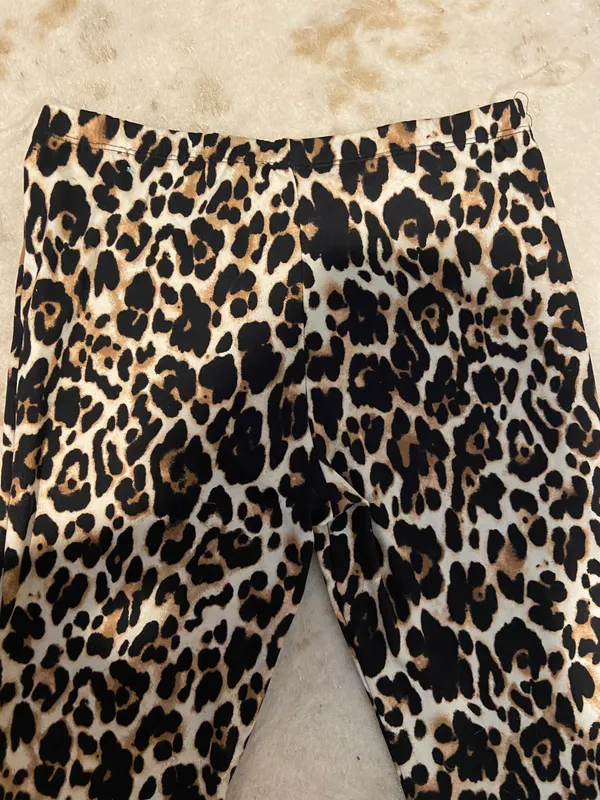 By Together NWT boutique cheetah flare flowy tight pants - Image 5