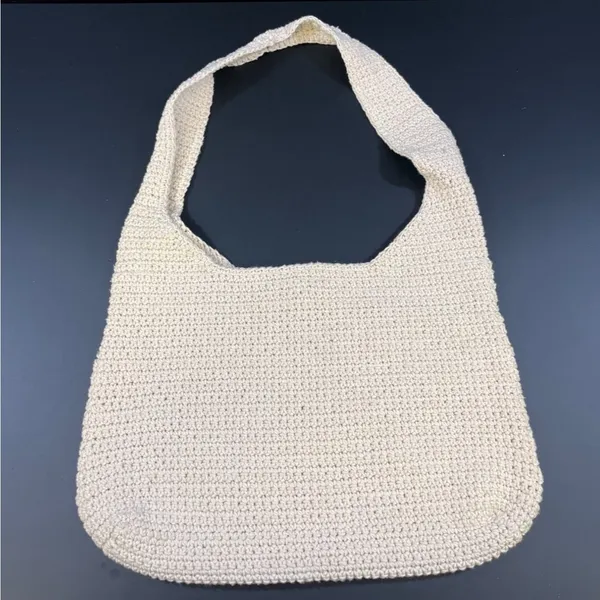 Vintage Women's Beige Floral Crochet Shoulder/Tote Bag SKU 5250 - Image 2