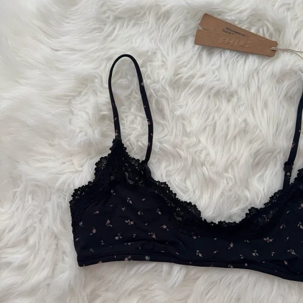 Skim Fits Everybody Lace Scoop Bralette Onyx Rosebud Size Medium - Image 3