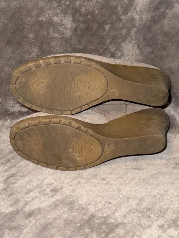 White Mountain Suede Lace-Up Wedge Ankle Boots Size 8.5M - Image 7