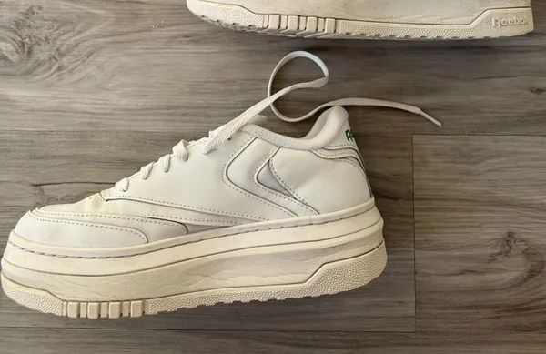 Reebok Club C Extra Sneakers - Image 3