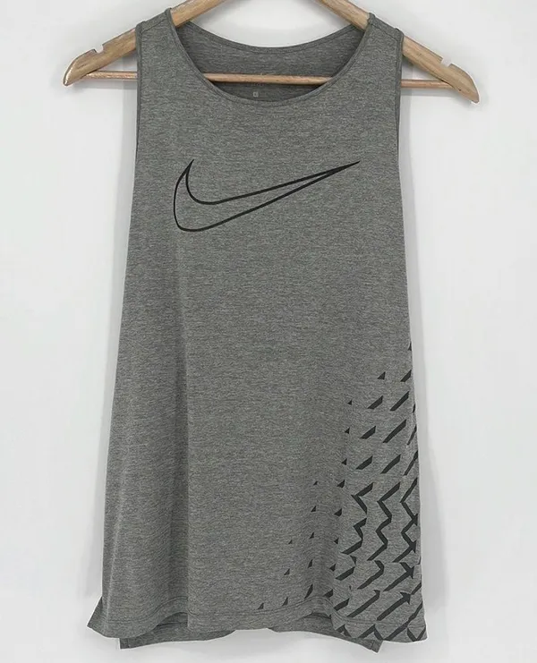Nike Dri-Fit Tank Top Gray & Black Size Large - Image 10