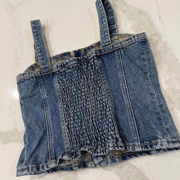 Zara y2k Denim Bustier Crop Top Womens Size Small Blue Smocked Back Front Zipper - Image 7