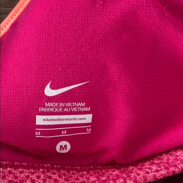 Nike workout top - Image 6