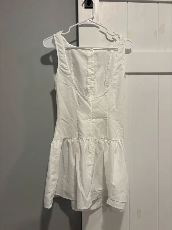 Pretty Little Thing Dress White - Image 3