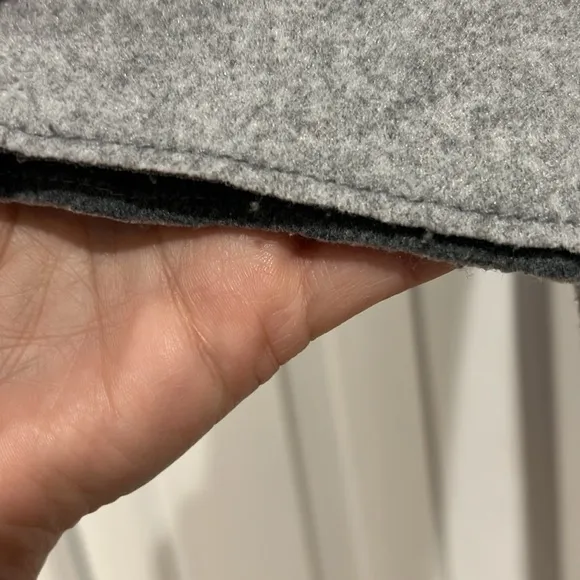 Zara trf Grey‎ Coat size medium - Image 4