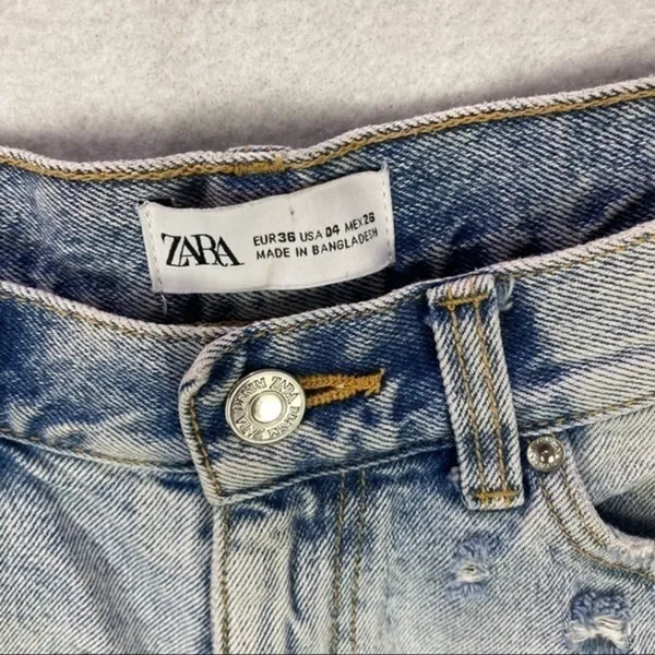 Zara Womens Shorts Size‎ 4 Distressed Light Wash Denim High Rise Cutoff Festival - Image 3