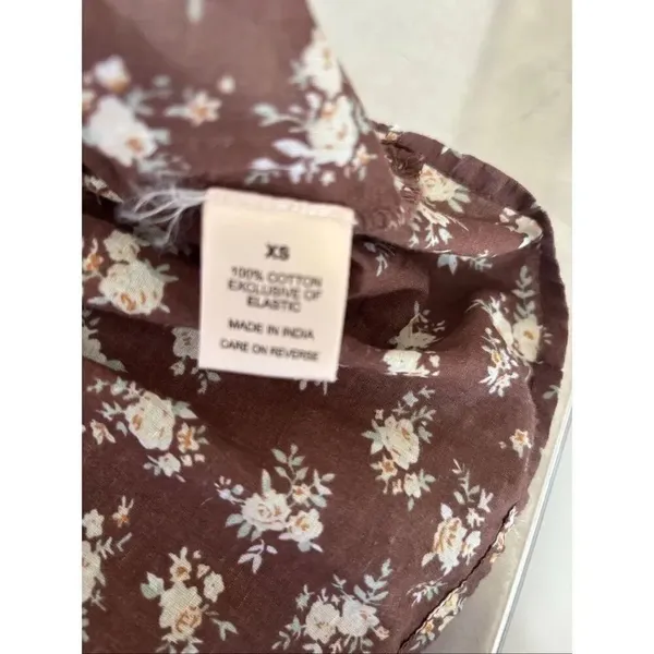 Dizzy Lizzy Smocked Peplum Floral Blouse XS Brown Boho Cottagecore Puff Sleeve - Image 3