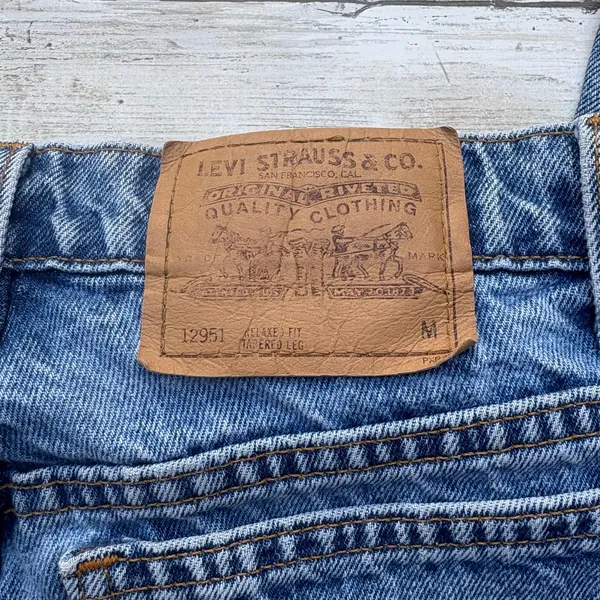 VTG Levi’s 951 Jeans Orange Tab 28x27 Relaxed Tapered Light Wash Mom‎ USA Made - Image 3