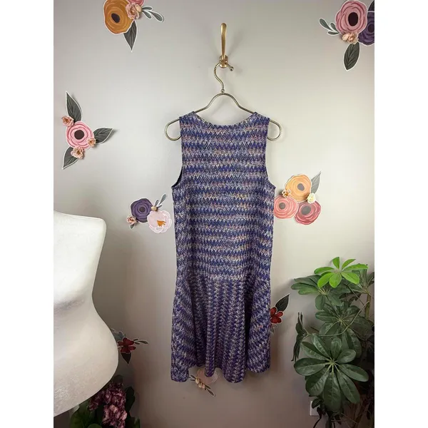 Maeve by Anthropologie Blue V-Neck Chevron Sleeveless Midi Dress - Size - Small - Image 3