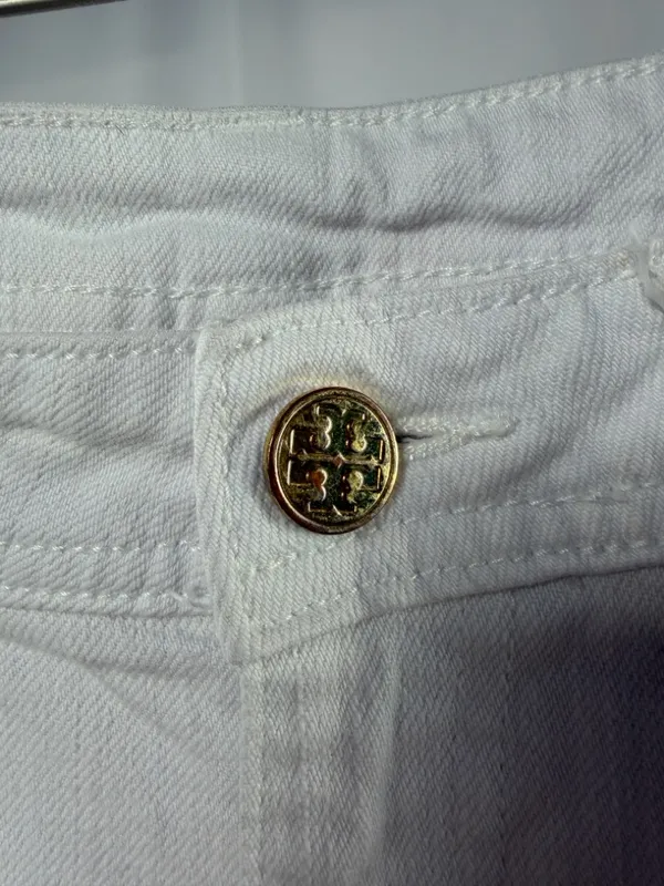 Tory Burch Low Rise Cotton Blend Cropped‎ Capri White Jeans Size 25 - Image 3