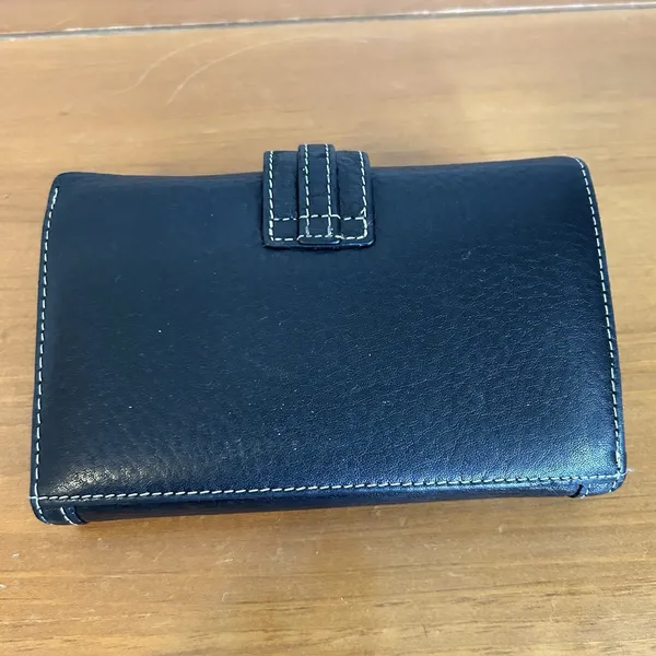 Omnia Crystal Black Leather Trifold‎ Wallet Snap Closure - Image 2