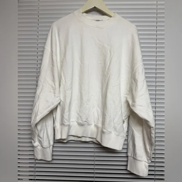 Araminta James White Crew Neck Sweater Merci‎ Red Spellout - Image 3