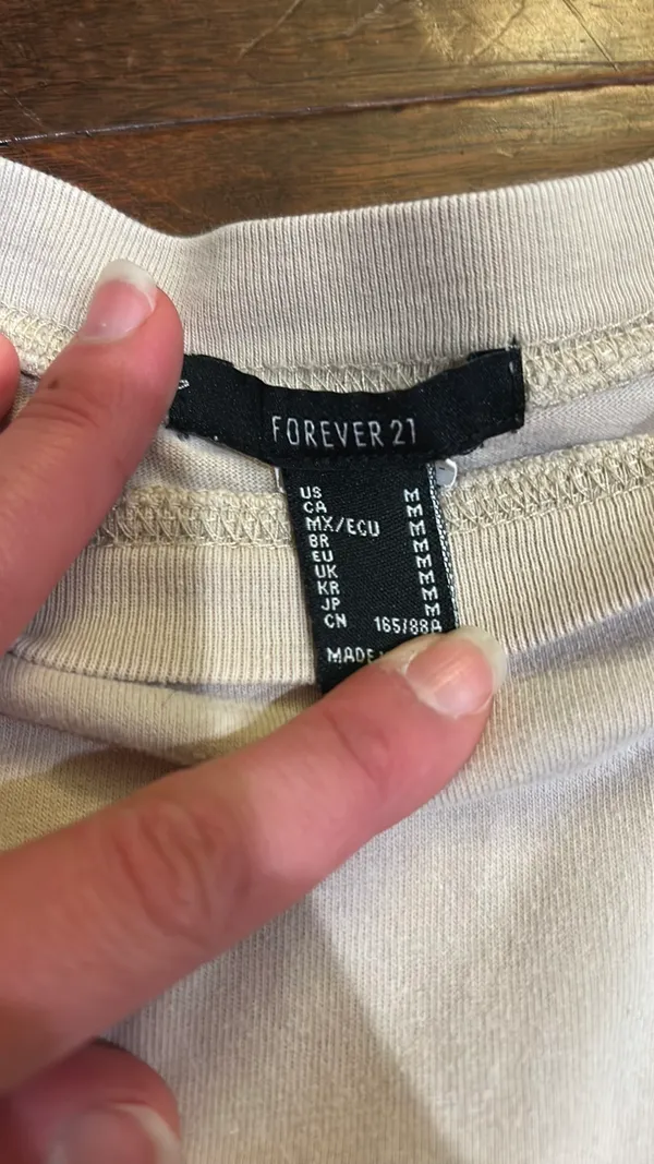 Cropped Long Sleeve Forever 21 Top - Image 4