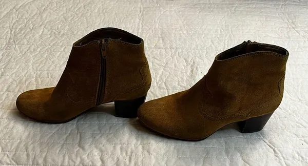 Antonio Melani Thia Women's Suede Leather Ankle Boots w/zip Chestnut - Image 4