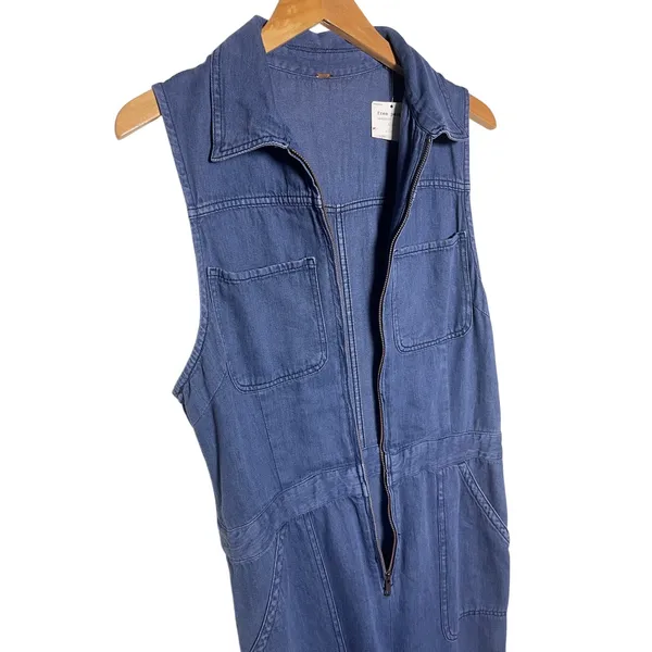 NWT FREE PEOPLE Women’s Wind and More Retro Denim Zip front Jumpsuit - Image 4
