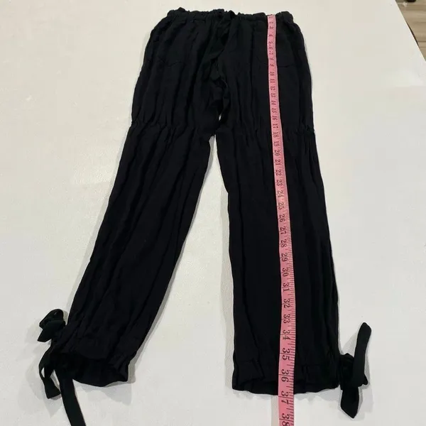 Lulu’s Black Lightweight Tie Ankle Pants Size M - Image 5