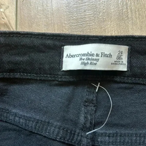 NWT Abercrombie & Fitch The Skinny High Ride Black Jeans Sz 24/00 - Image 5