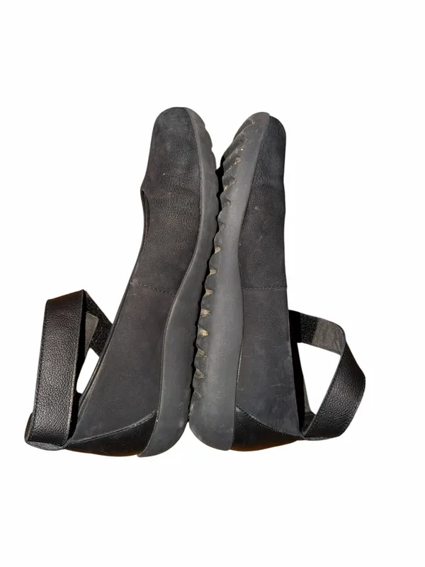 Clay Comfortable Black Mary Jane Flats with Ankle Strap 9 - Image 3