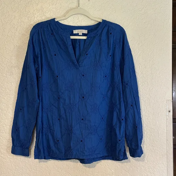 LOFT Blue Eyelet SMALL Embroidered Long Sleeve Blouse Top‎ Shirt Womens - Image 2