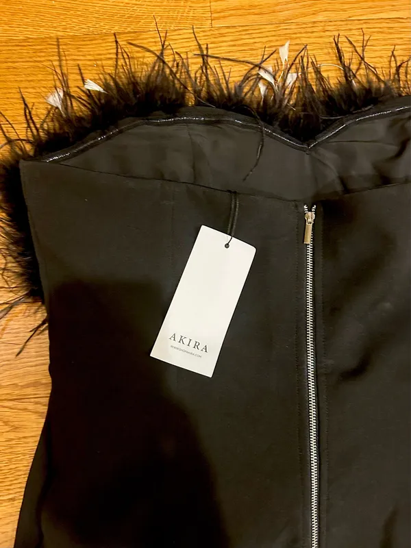 AKIRA NWT Limited Edition high-fashion Feathered tailored Corset Top XL - Image 16