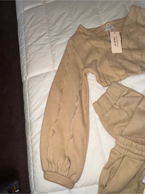 Oh Polly Beige Cropped Sweatshirt & Drawstring Joggers Set - Image 3