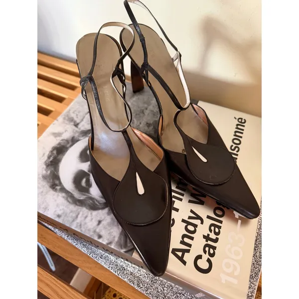 Vintage Valentine Made in Italy Leather Slingback Pointed Toe Heels Size 8 Y2K - Image 2