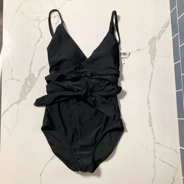 Aerie Wrap Full Coverage One Piece Swimsuit in Black Size XS NWT - Image 2