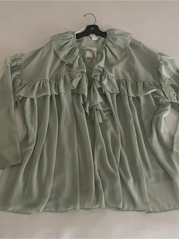 NWT H&M Mint Green Ruffled Boho Chiffon Blouse Top - XL - Image 2