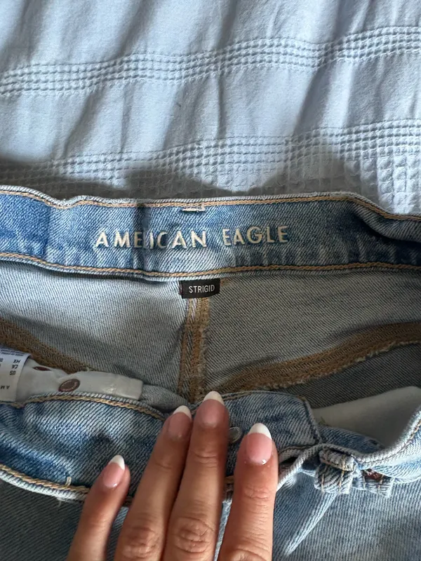 American Eagle Shorts - Image 3