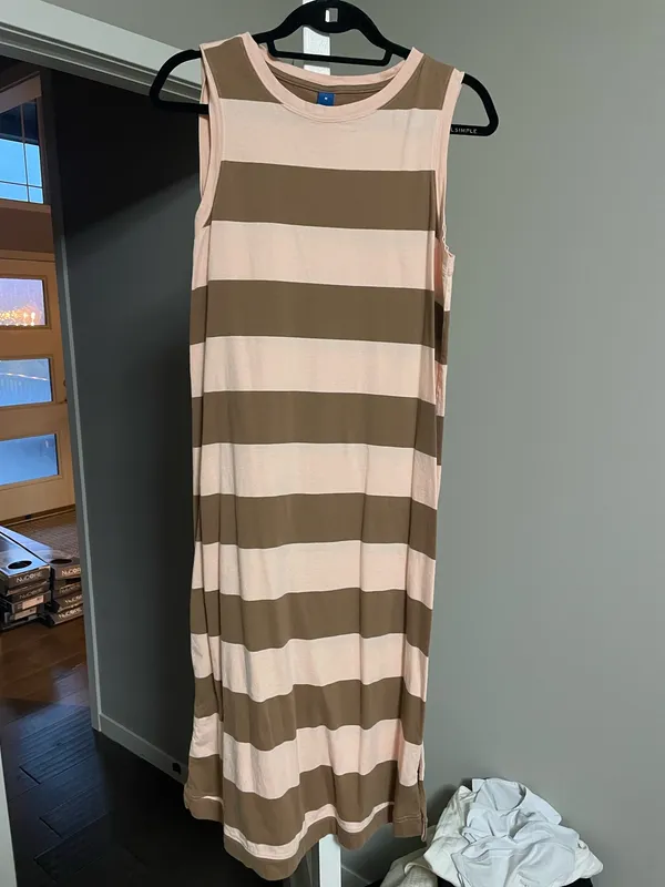 Old Navy Dress - Image 5