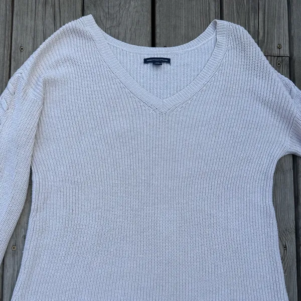 american eagle cream knit v-neck sweater - Image 3
