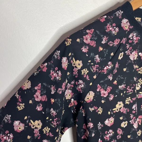 Maurices black chiffon floral print bomber jacket size M - Image 5