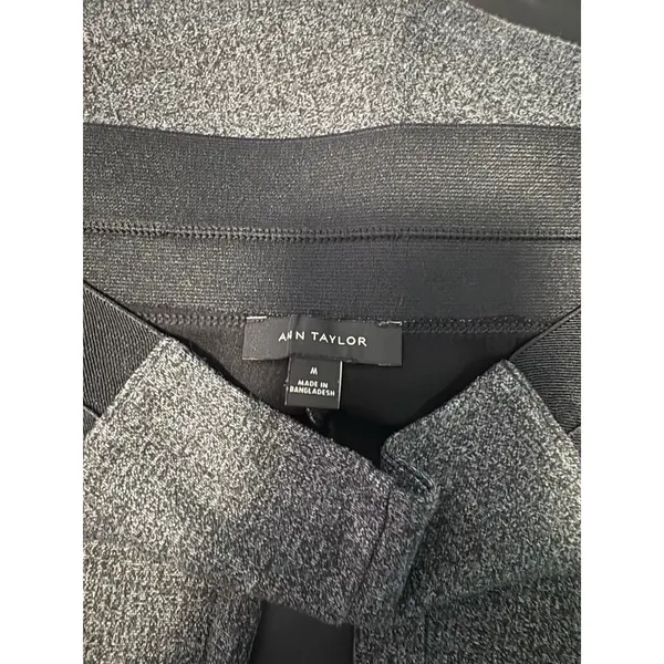 Ann Taylor Mid Rise Gray Fleece Like Trousers Pants Sz M - Image 7