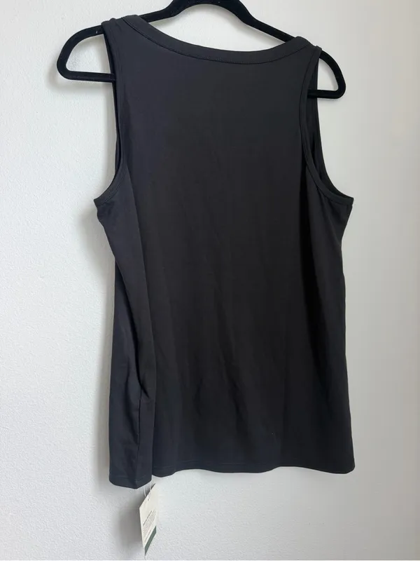 HALARA Black Sleeveless Henley Tank with Pocket - Image 5