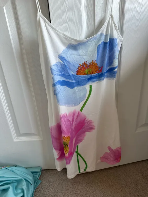 Dress White - Image 2
