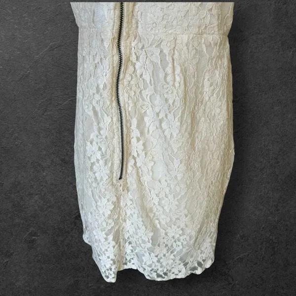 Free People Cream Strapless Lace Mini Dress size 12 Feminine Romantic Coquette - Image 4