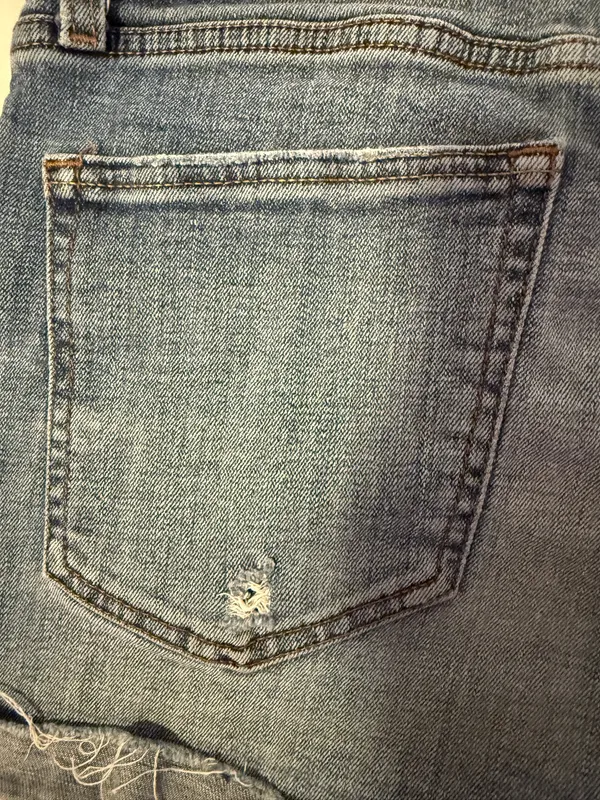 Abercrombie High-Rise Jean Shorts - Image 6