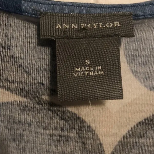 Ann Taylor Tank Blue White Beige Geo Print Office Chic Summer Top S - Image 6