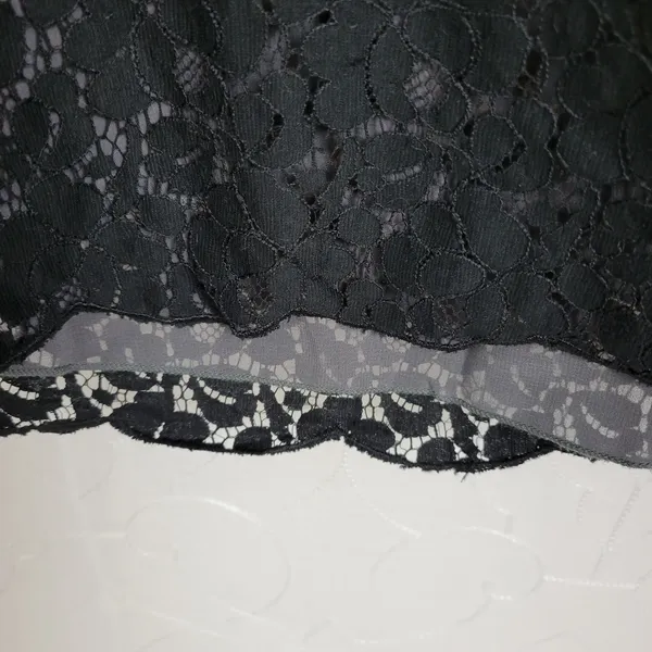 Talula Womens Tank Top Size Small Black‎ Sleeveless Plunge Neck Lace Pattern - Image 5