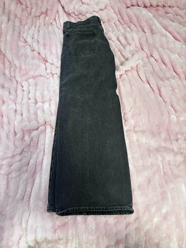 Baggy Old Navy Jeans - Image 3